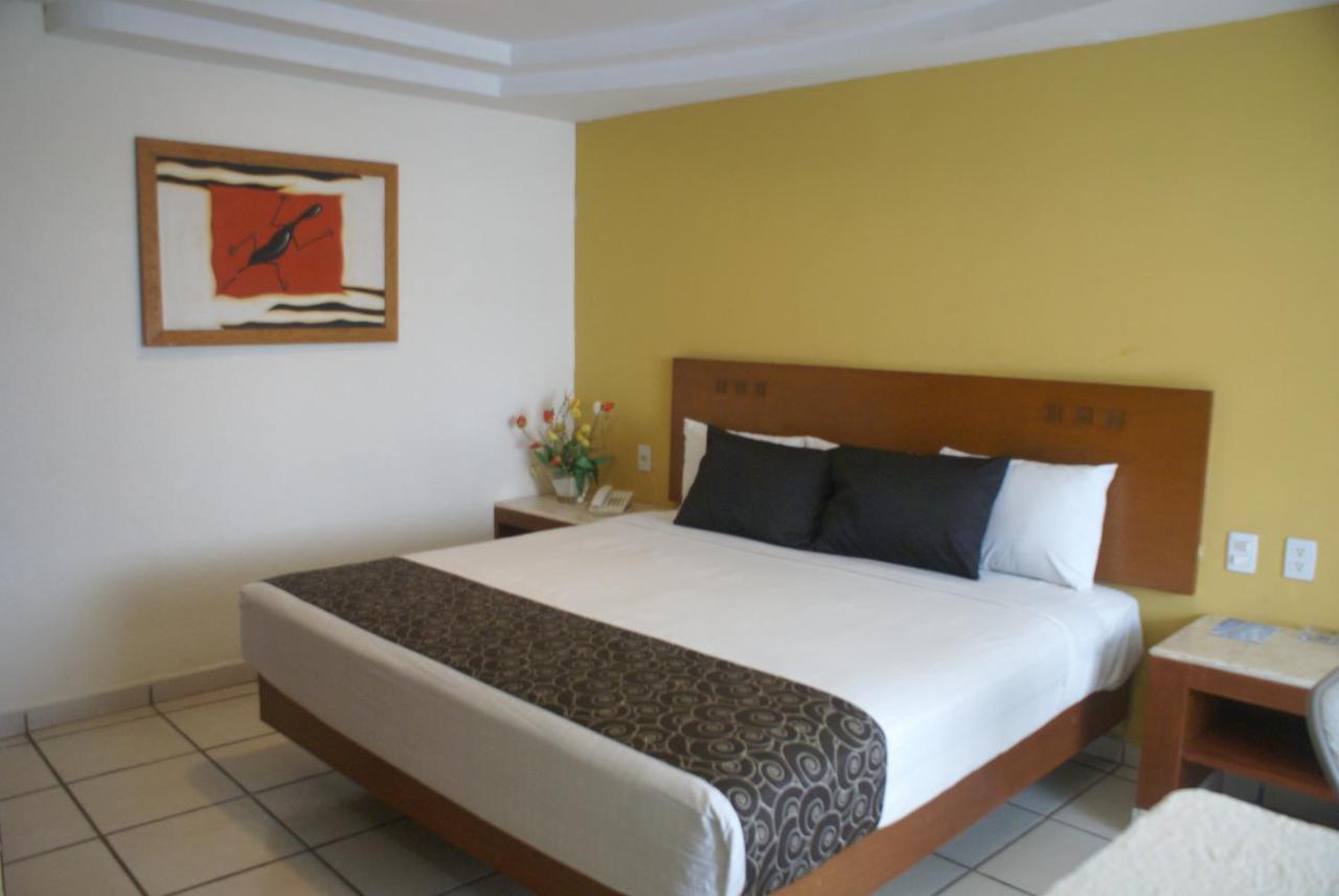 Hotel Arcos Aeropuerto Veracruz Exterior photo