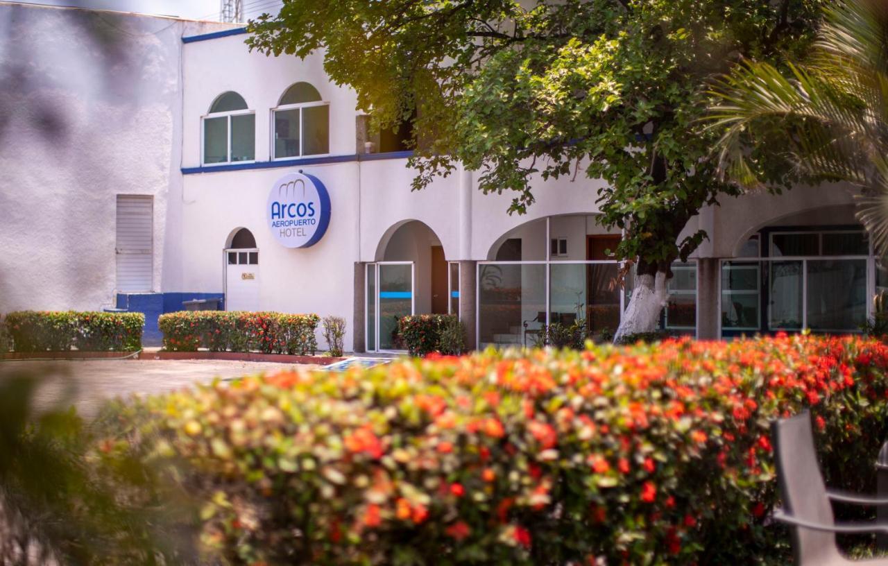 Hotel Arcos Aeropuerto Veracruz Exterior photo